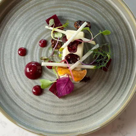 The Heritage Hotell 4*