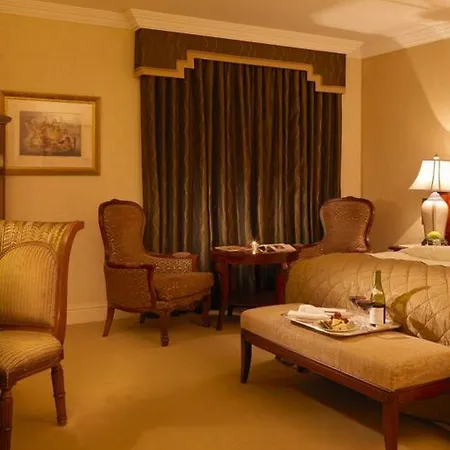 The Heritage Hotell 4*