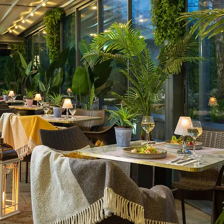 The Heritage Hotell 4*